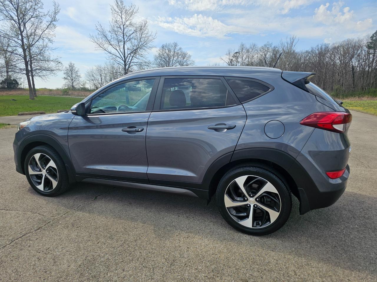 Hyundai Tucson FWD 4dr Sport 2016