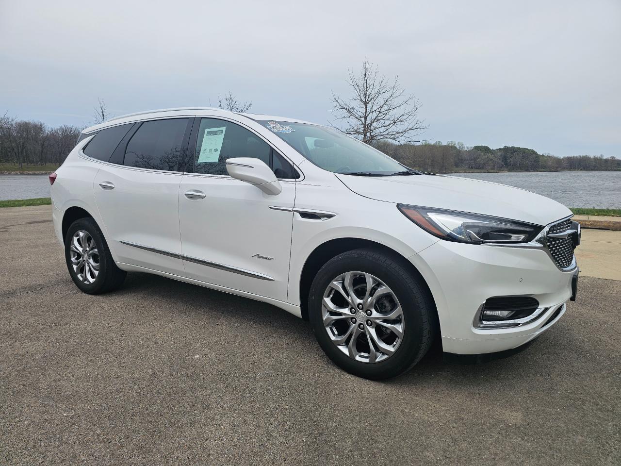 Buick Enclave AWD 4dr Avenir 2021