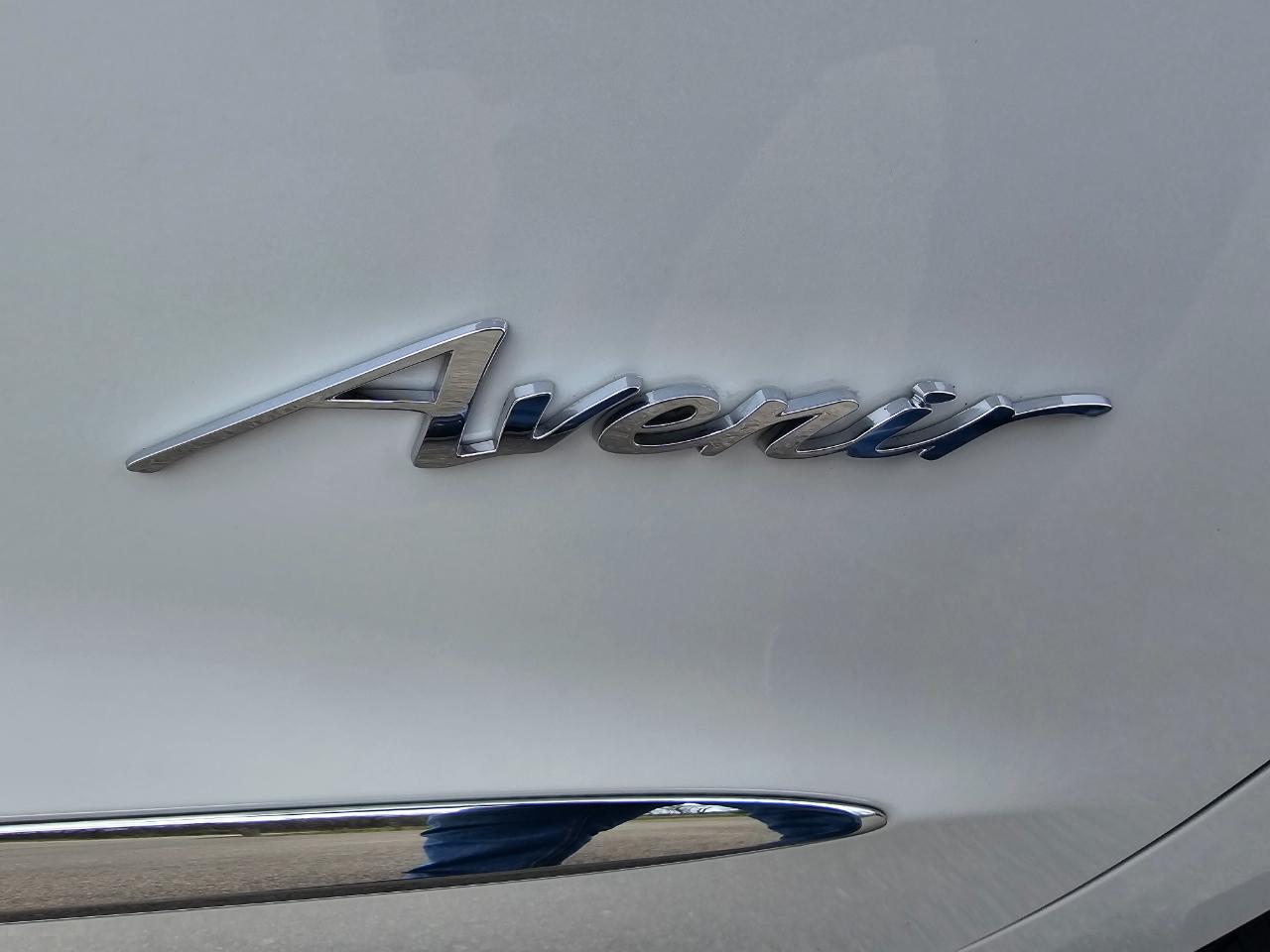 Buick Enclave AWD 4dr Avenir 2021