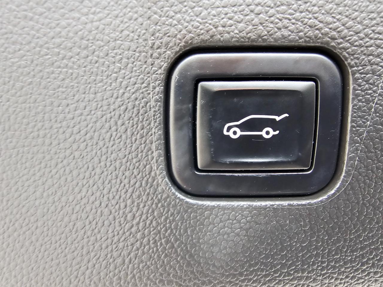 Buick Enclave AWD 4dr Avenir 2021