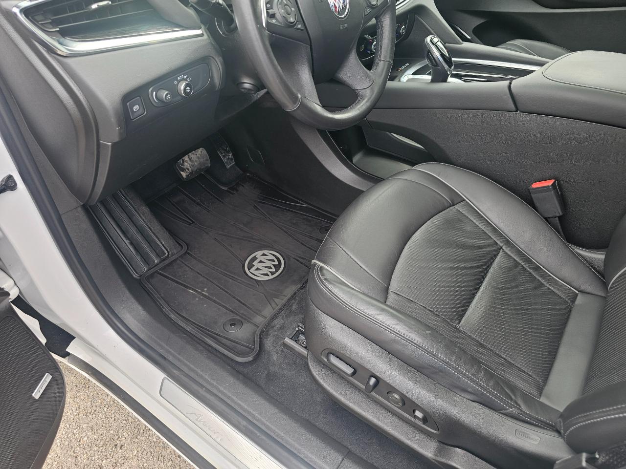 Buick Enclave AWD 4dr Avenir 2021