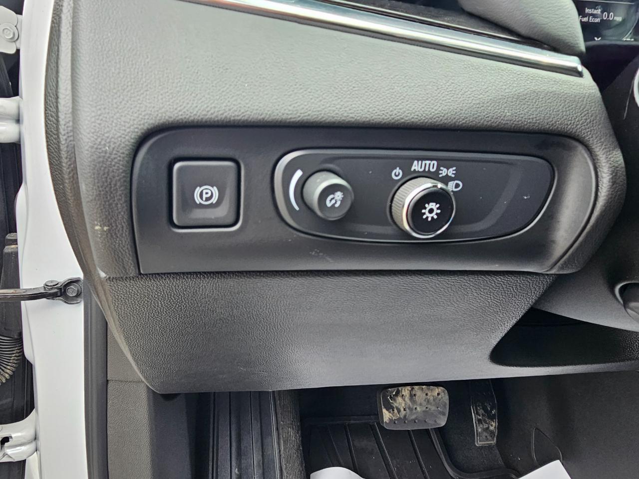 Buick Enclave AWD 4dr Avenir 2021