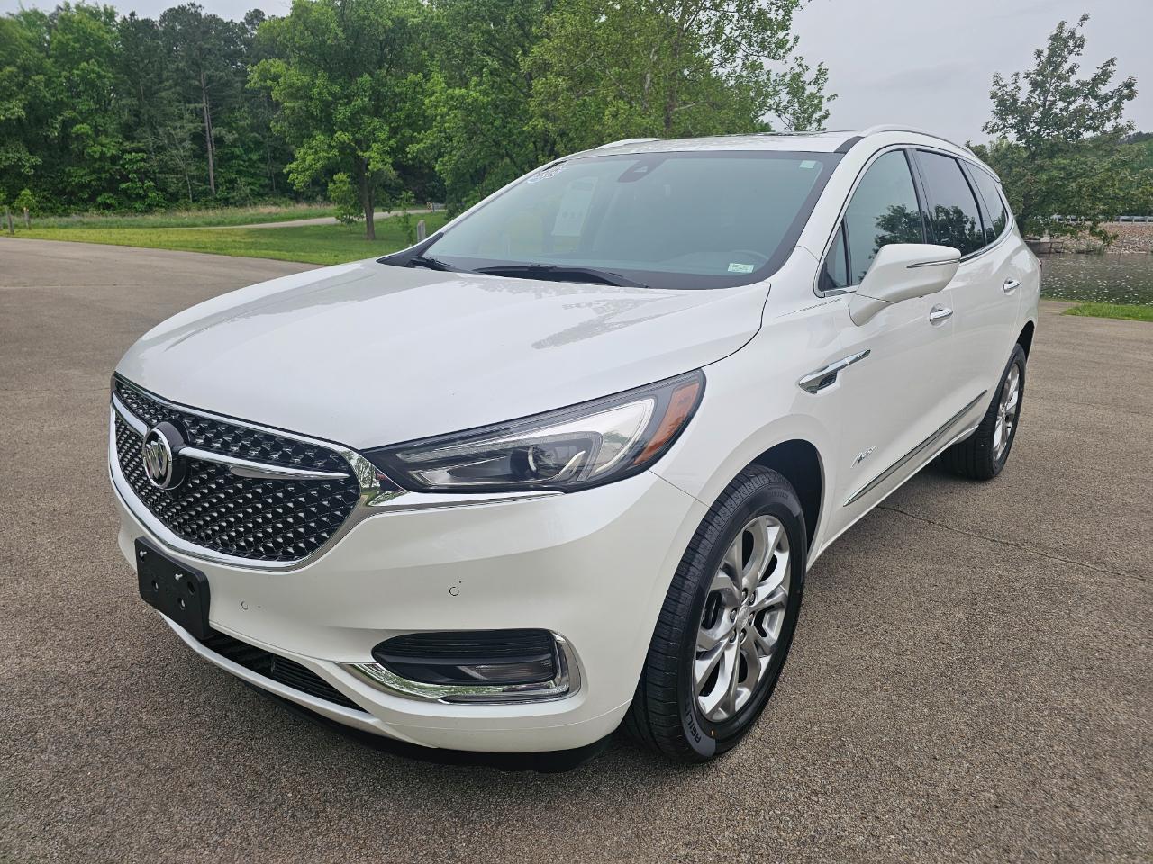 Buick Enclave AWD 4dr Avenir 2021