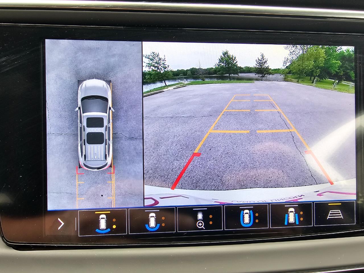 Buick Enclave AWD 4dr Avenir 2021