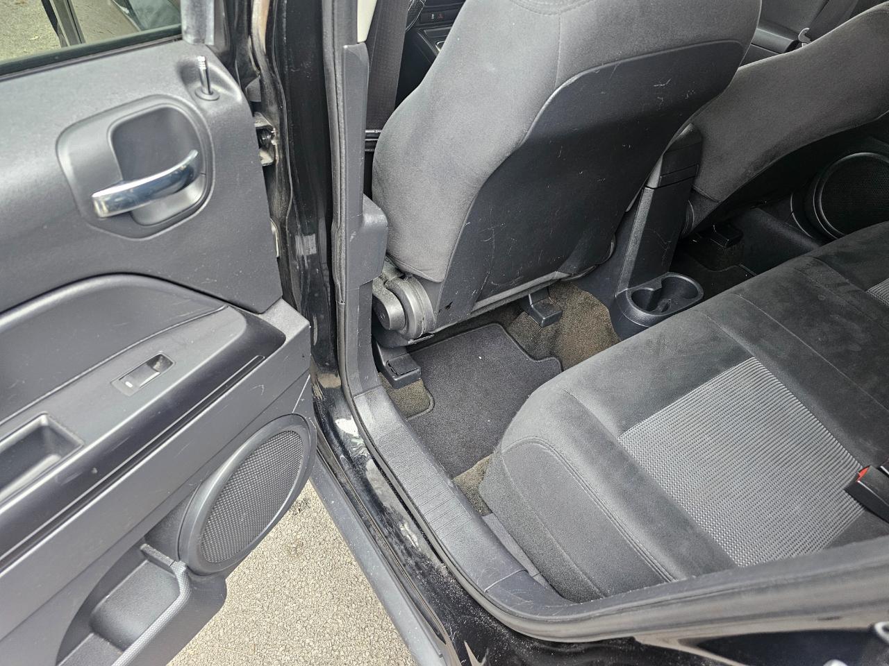 Jeep Patriot FWD 4dr Sport 2016