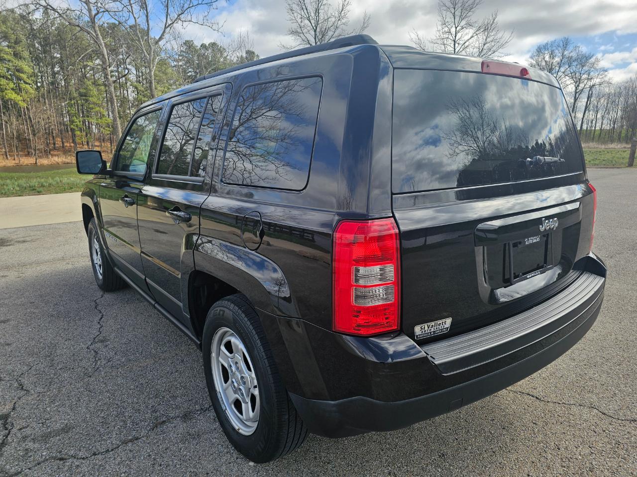 Jeep Patriot FWD 4dr Sport 2016