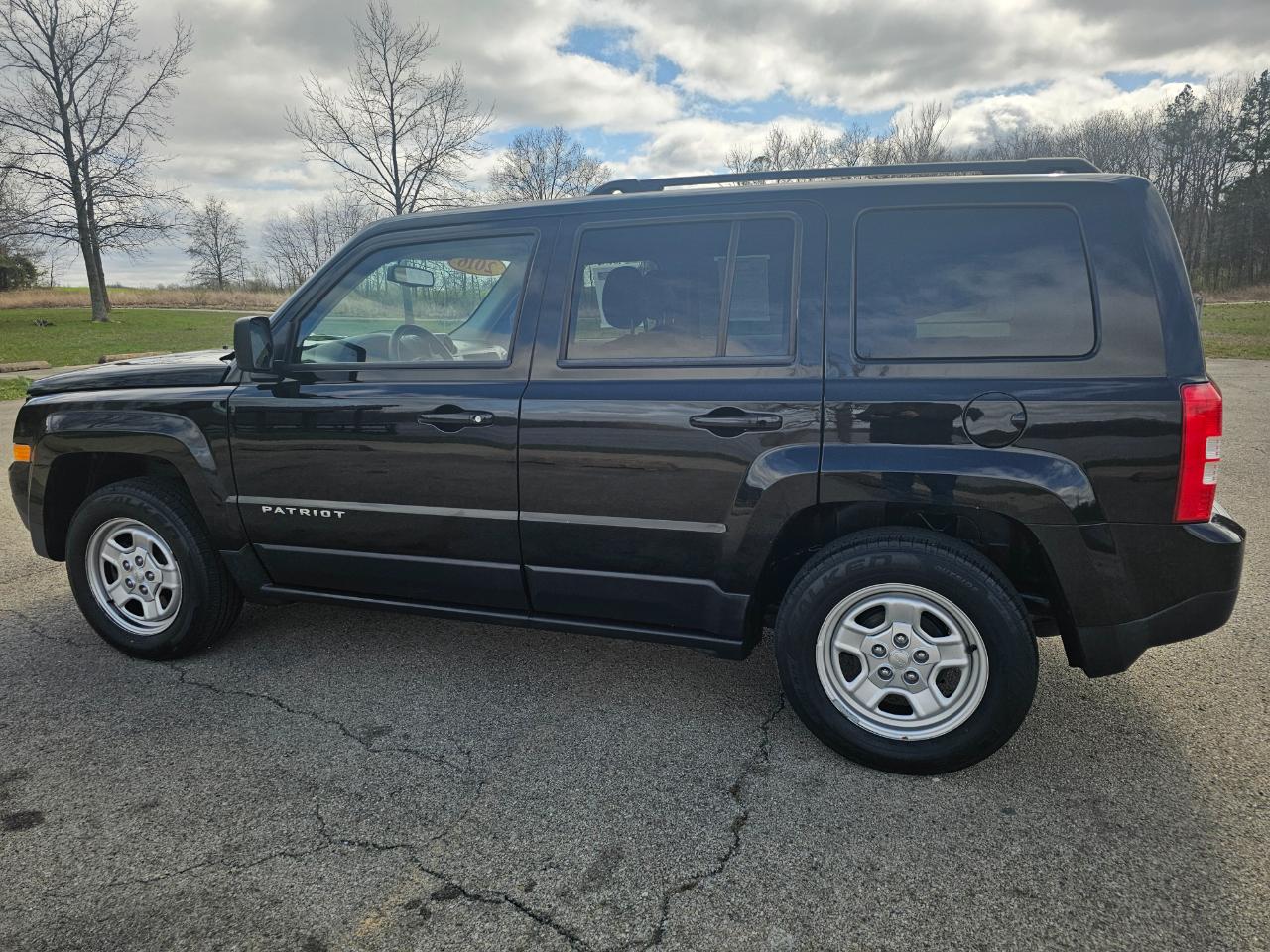 Jeep Patriot FWD 4dr Sport 2016