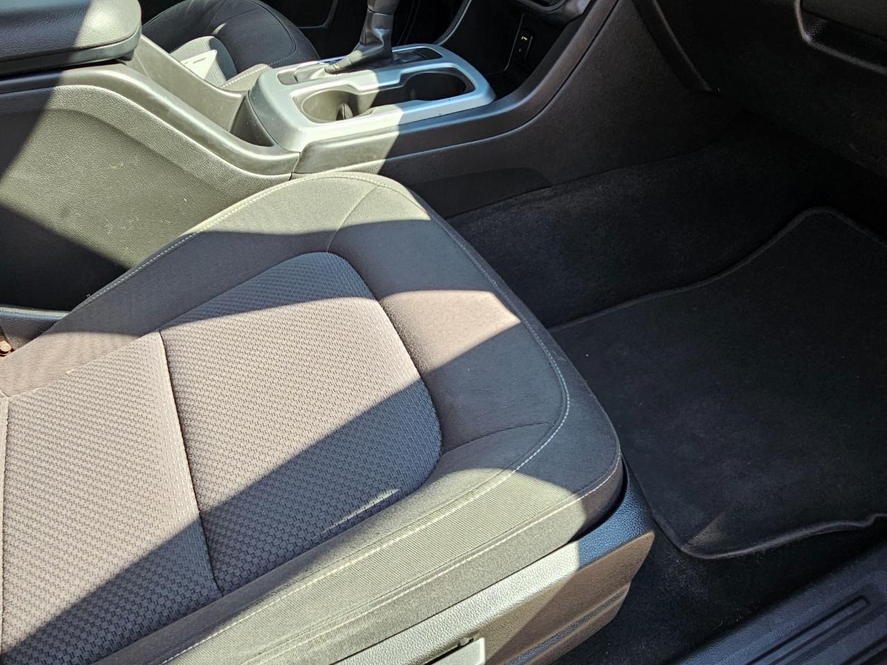 Chevrolet Colorado 2WD Crew Cab 128.3" LT 2015