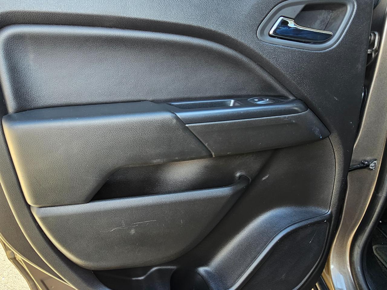 Chevrolet Colorado 2WD Crew Cab 128.3" LT 2015