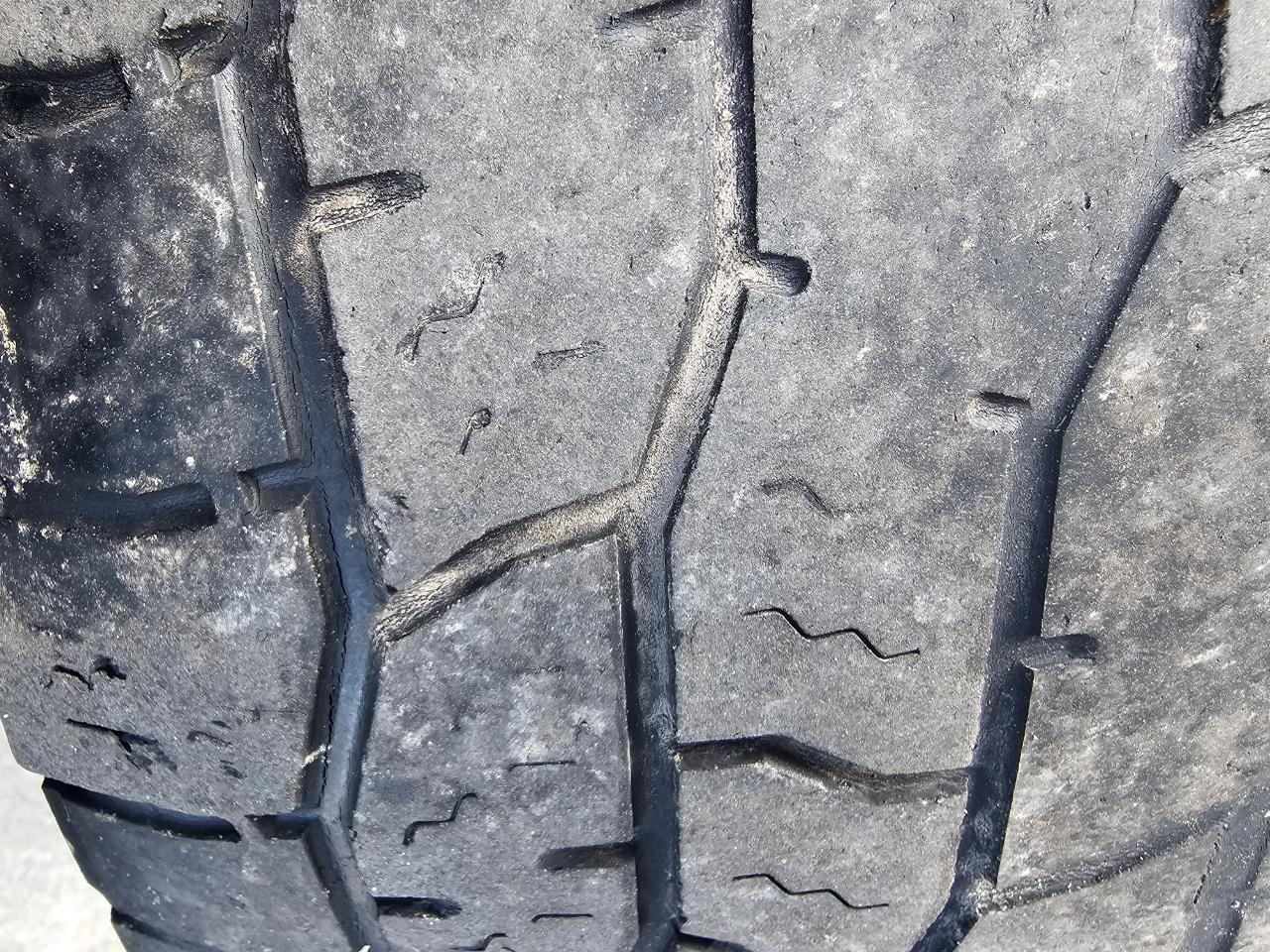 Ford F-150 4WD SuperCrew 145" XLT 2012