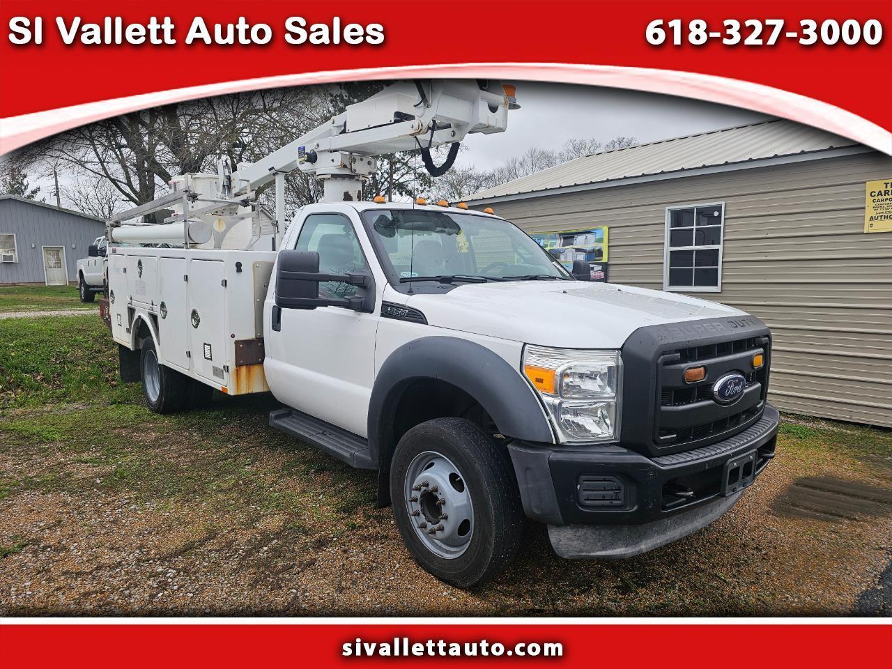 2012 Ford Super Duty F-450 DRW 2WD Reg Cab 141" WB 60" CA XLT