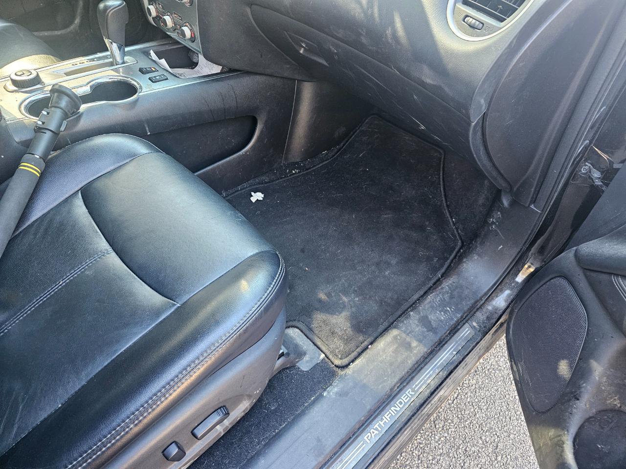 Nissan Pathfinder 4x4 SL 2020