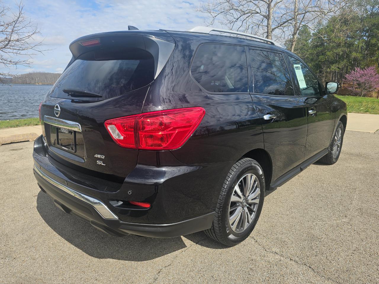 Nissan Pathfinder 4x4 SL 2020