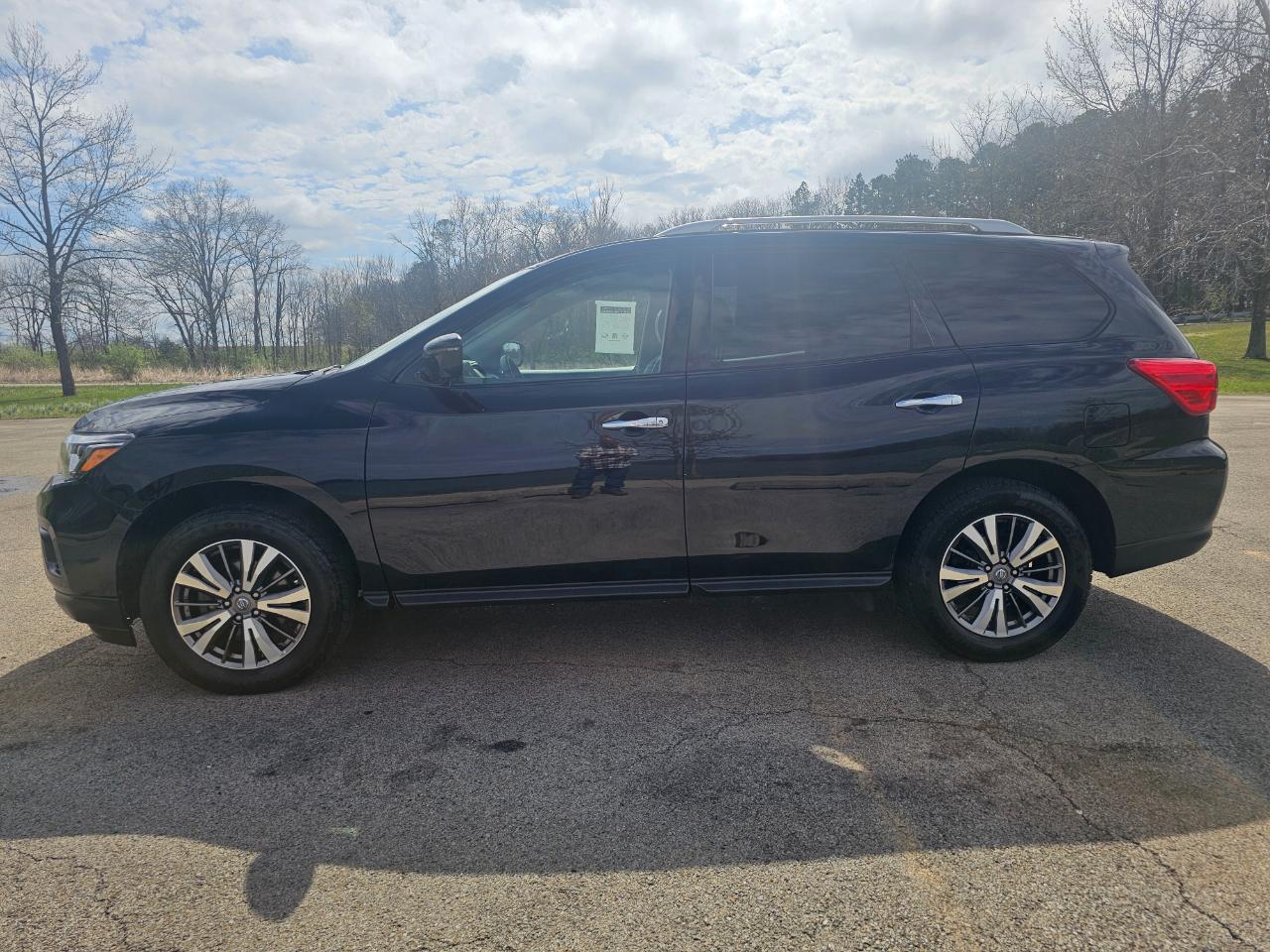 Nissan Pathfinder 4x4 SL 2020