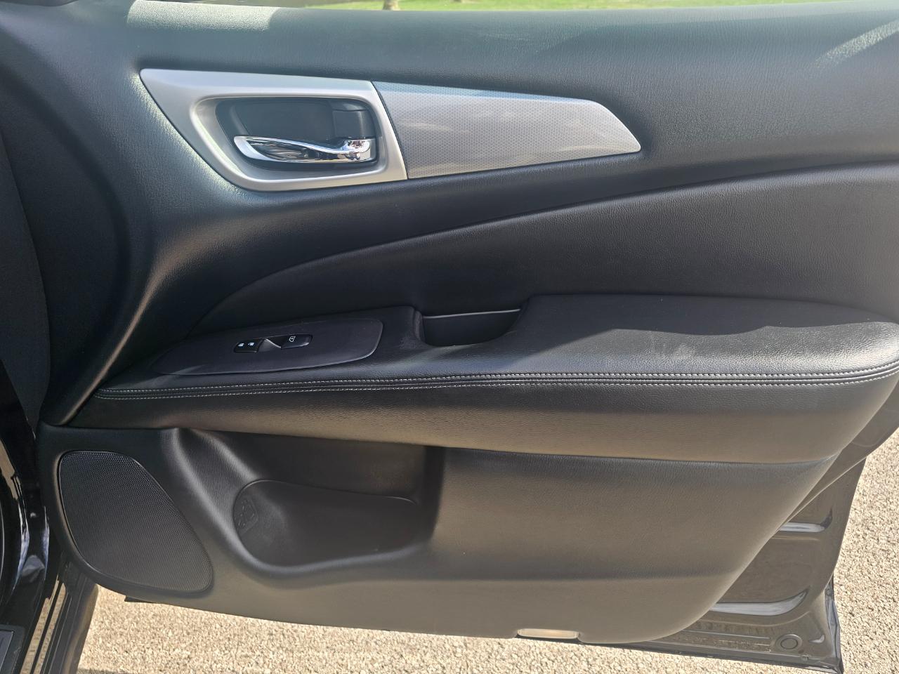 Nissan Pathfinder 4x4 SL 2020