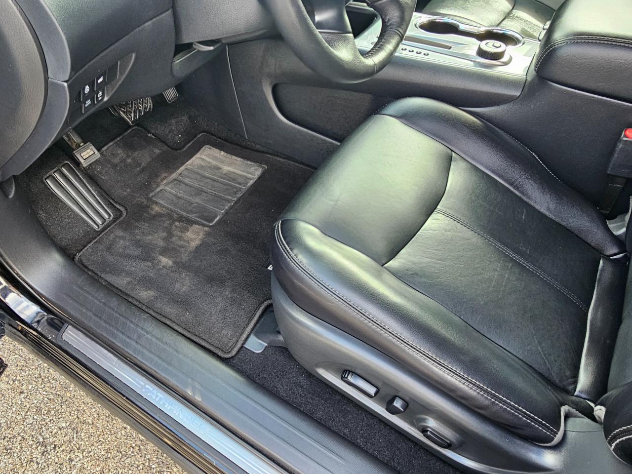 Nissan Pathfinder 4x4 SL 2020