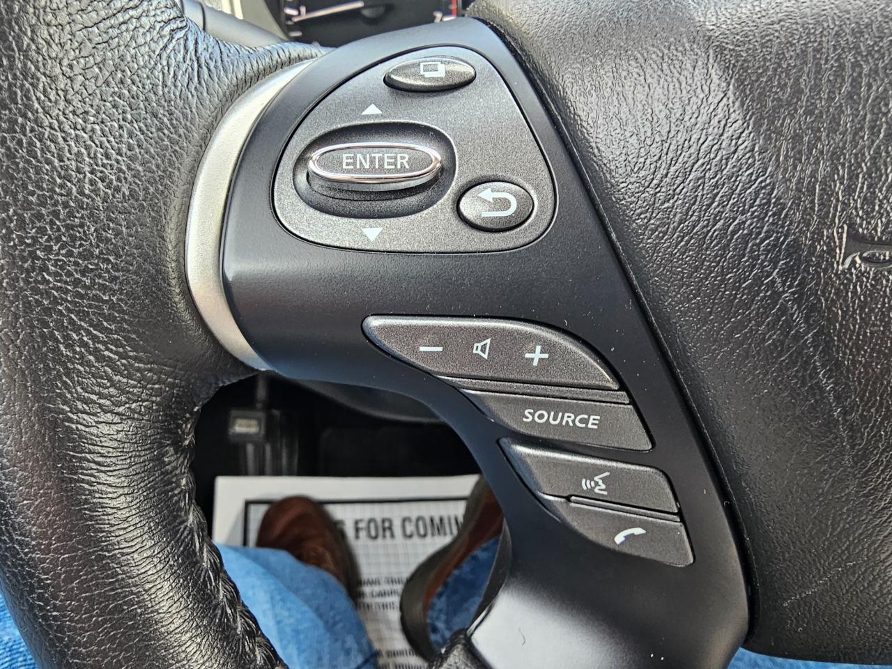 Nissan Pathfinder 4x4 SL 2020