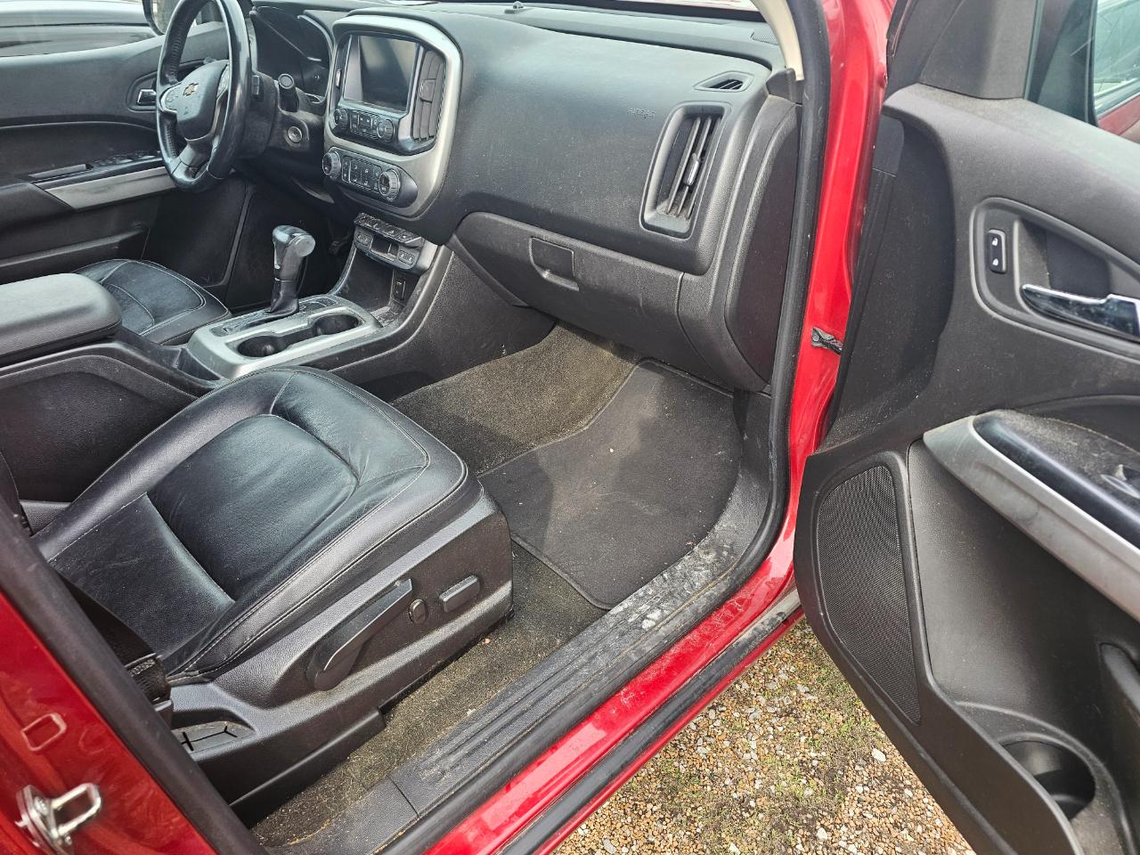 Chevrolet Colorado 4WD Crew Cab 140.5" LT 2016