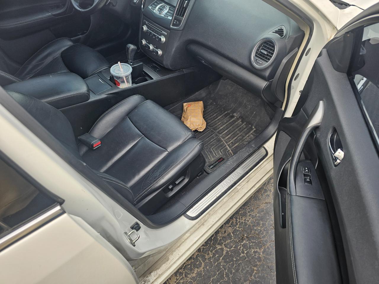 Nissan Maxima 4dr Sdn V6 CVT 3.5 SV w/Sport Pkg 2012