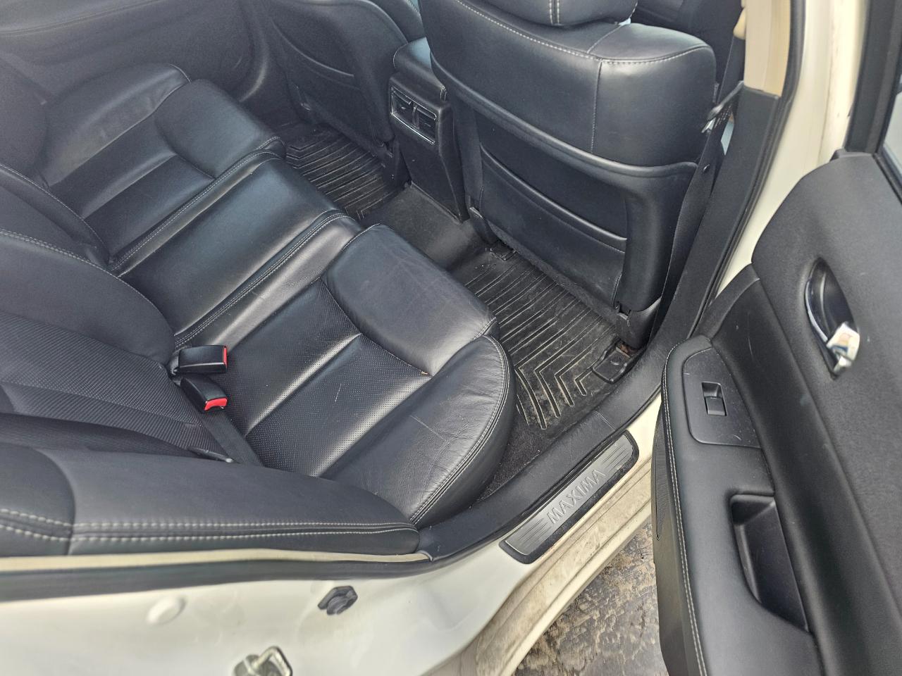 Nissan Maxima 4dr Sdn V6 CVT 3.5 SV w/Sport Pkg 2012