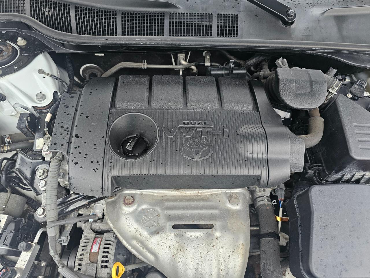 Toyota Camry 4dr Sdn I4 Man LE (Natl) 2011