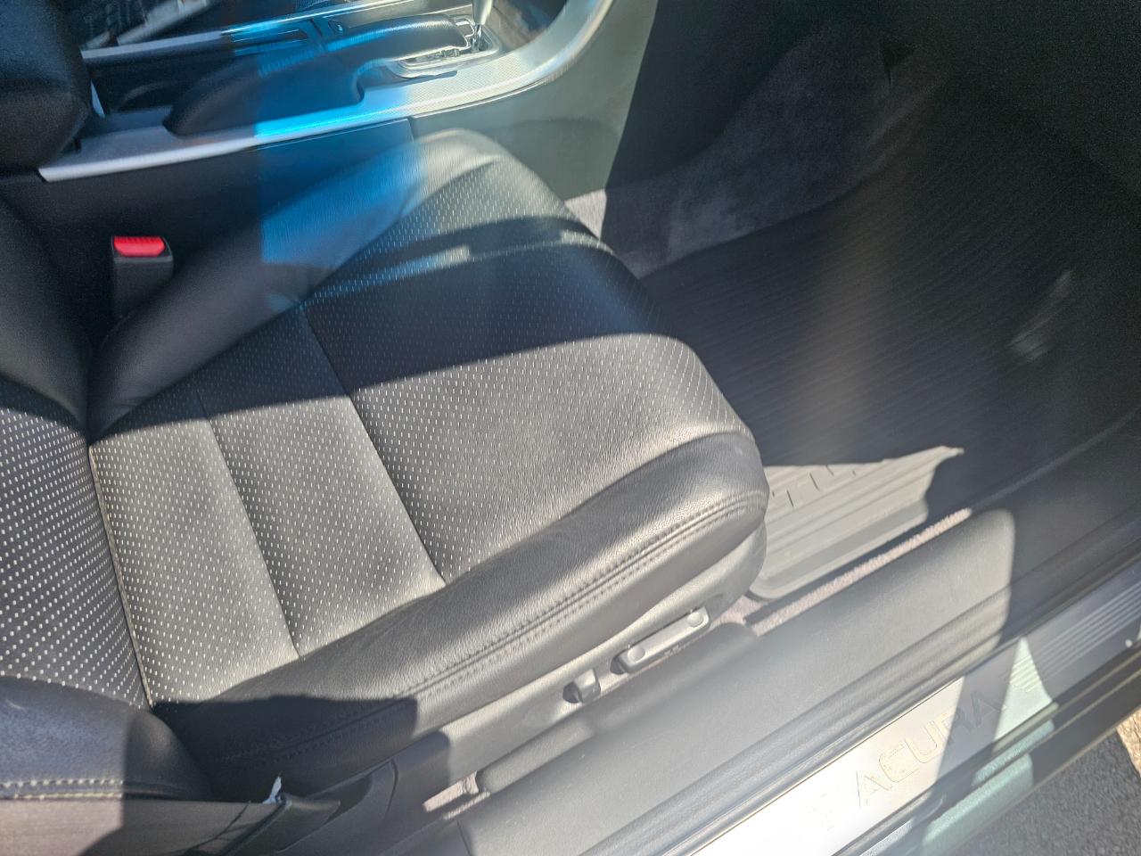 Acura TL 4dr Sdn AT 2007