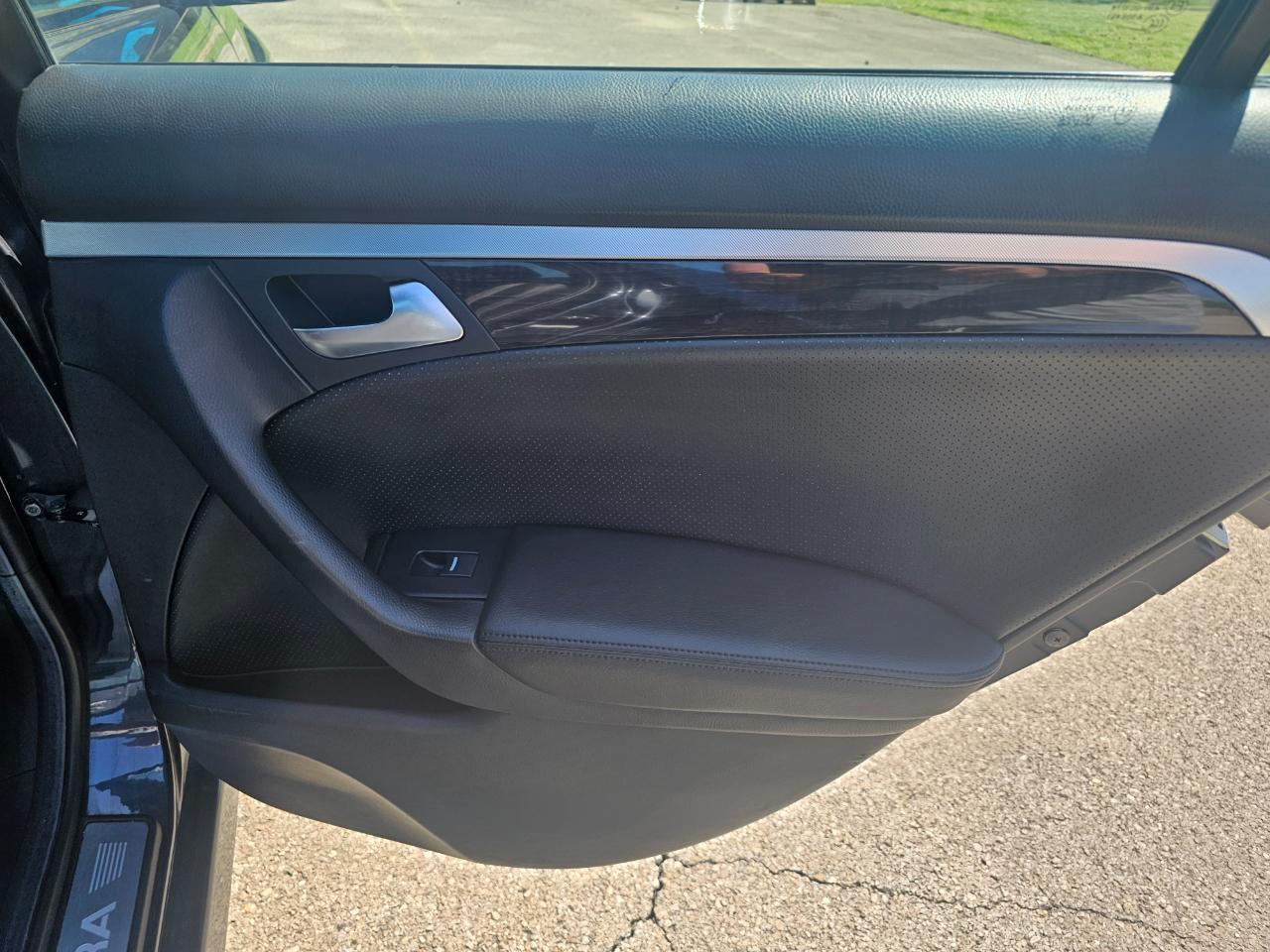 Acura TL 4dr Sdn AT 2007