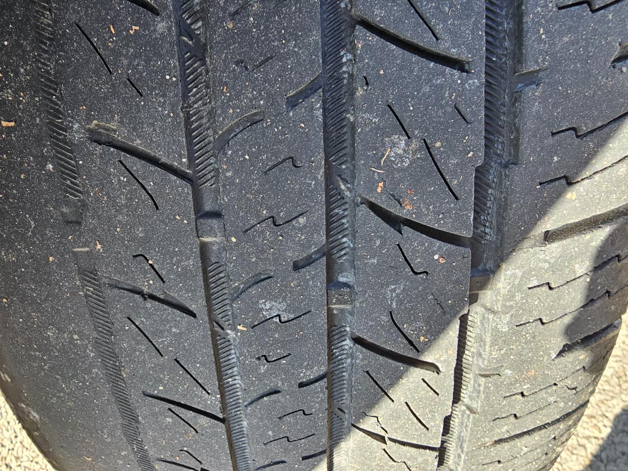 Ford F-150 SuperCrew Crew Cab 139" XLT 2001