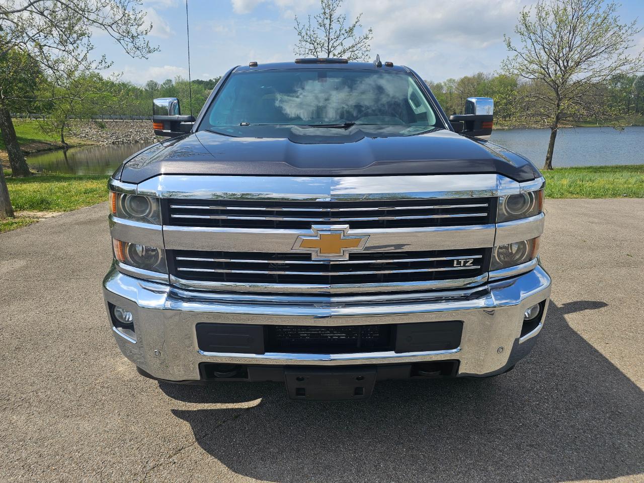 Chevrolet Silverado 2500HD Built After Aug 14 4WD Crew Cab 153.7" LTZ 2015
