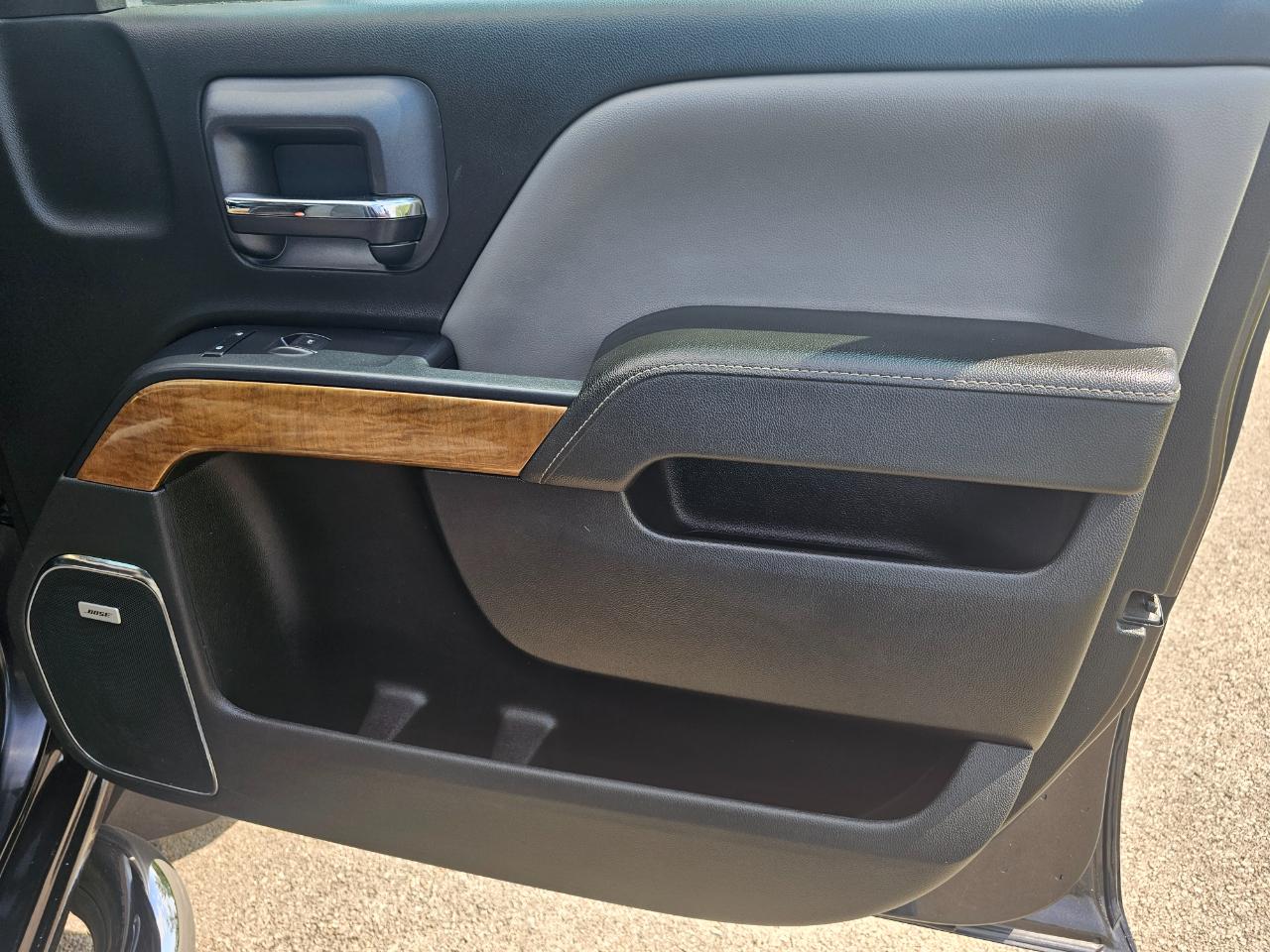 Chevrolet Silverado 2500HD Built After Aug 14 4WD Crew Cab 153.7" LTZ 2015