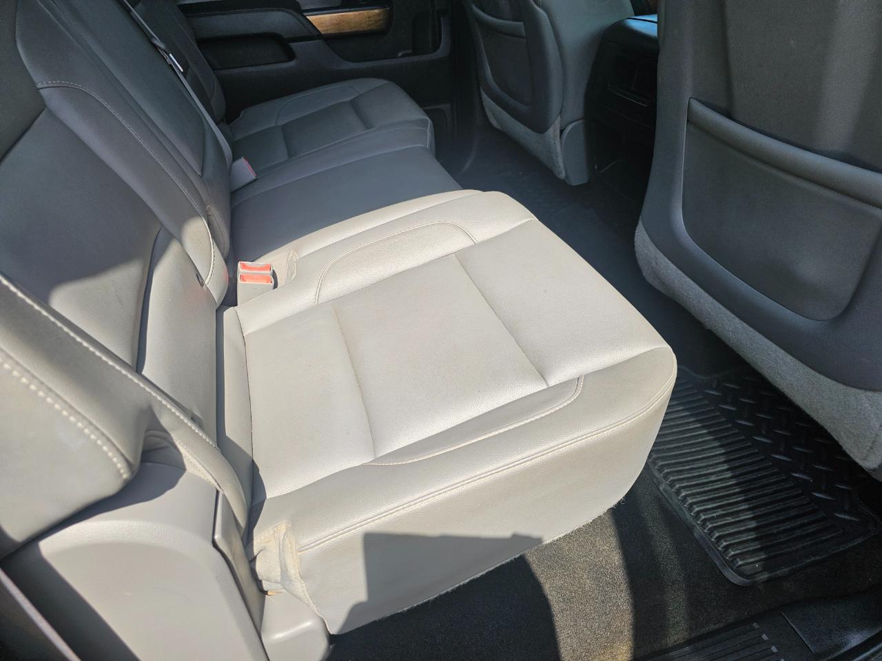 Chevrolet Silverado 2500HD Built After Aug 14 4WD Crew Cab 153.7" LTZ 2015