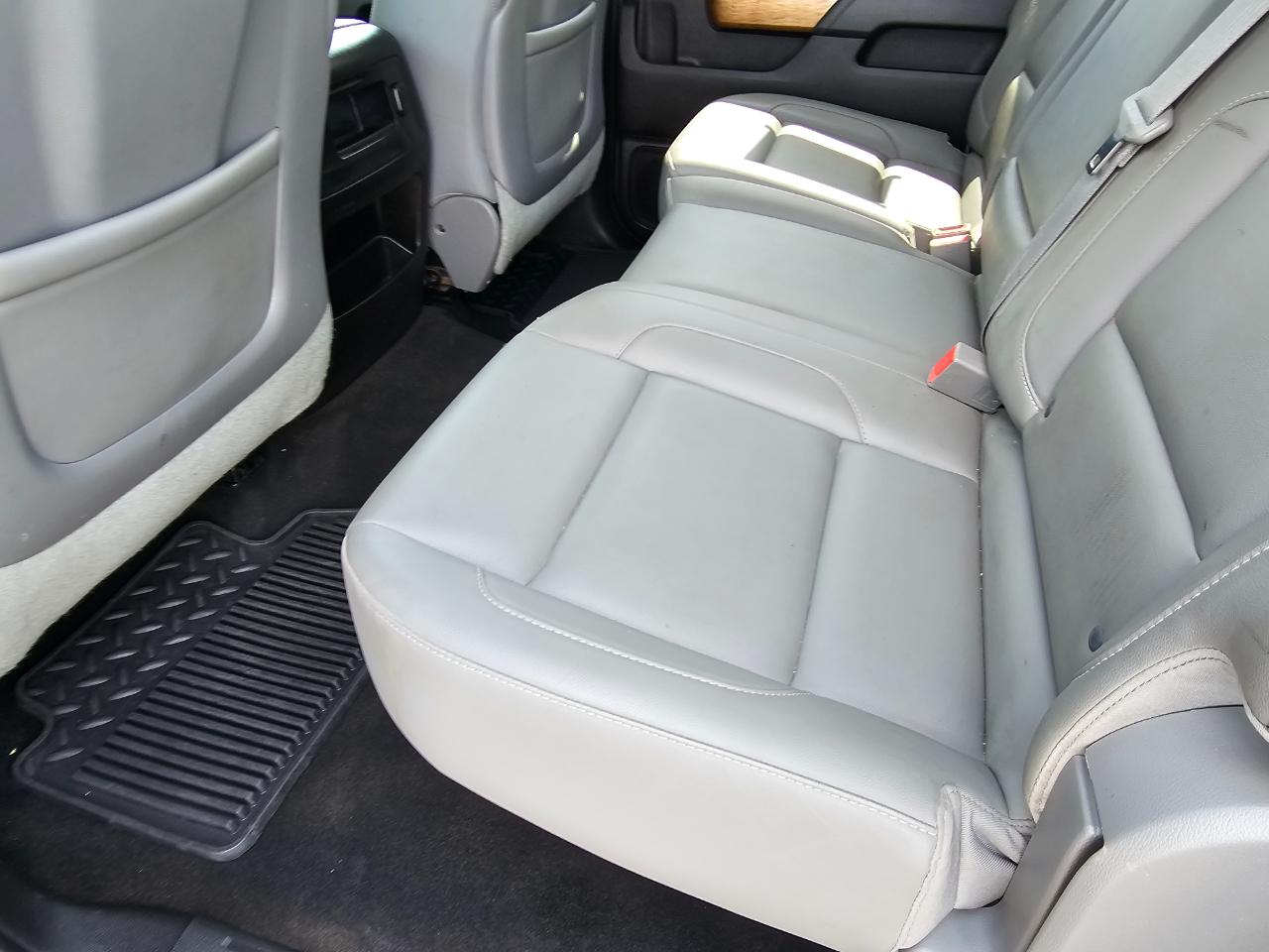 Chevrolet Silverado 2500HD Built After Aug 14 4WD Crew Cab 153.7" LTZ 2015