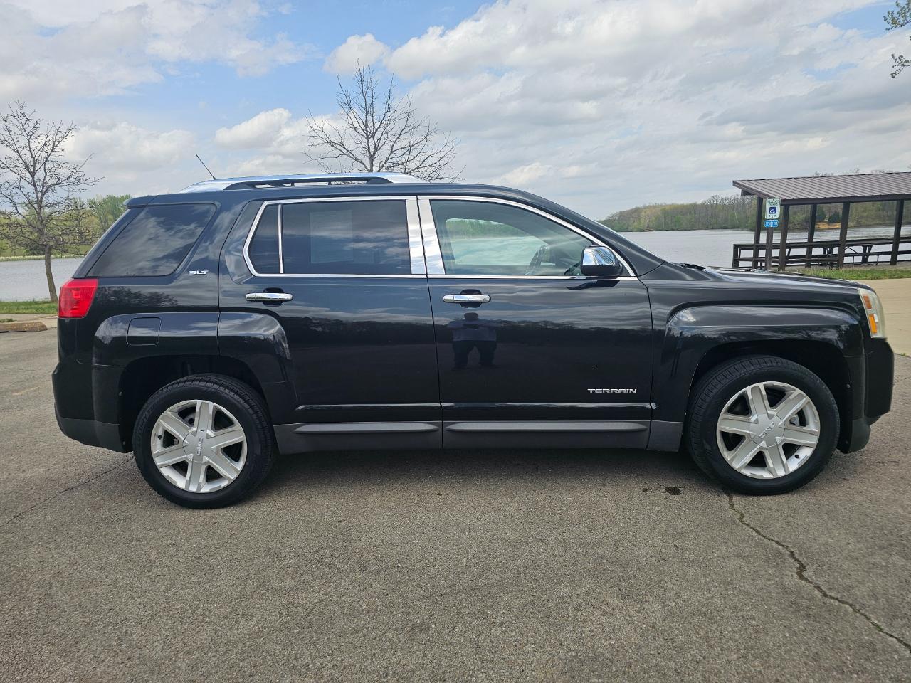 GMC Terrain AWD 4dr SLT-2 2011