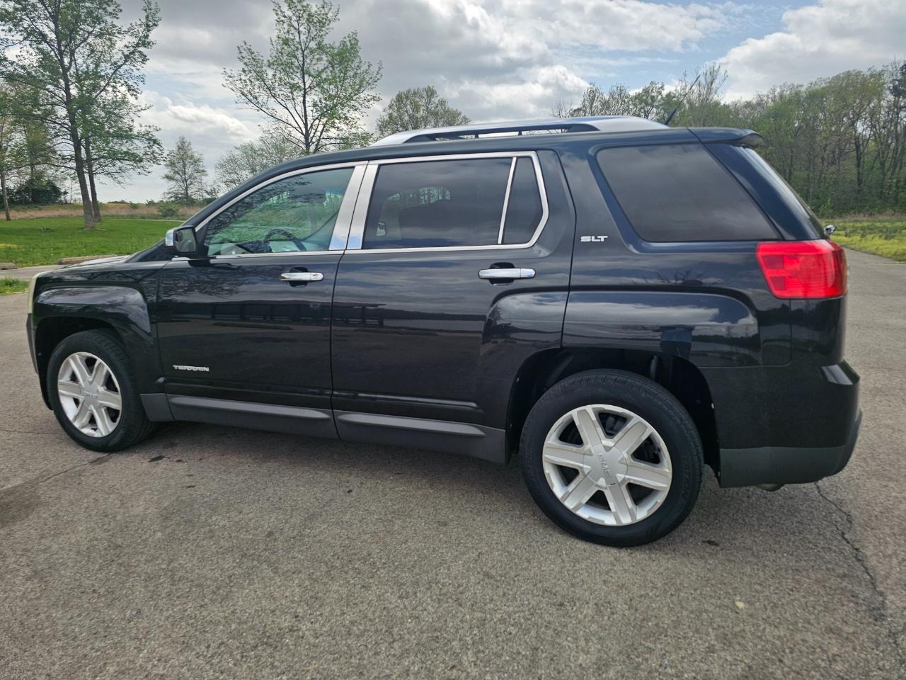 GMC Terrain AWD 4dr SLT-2 2011