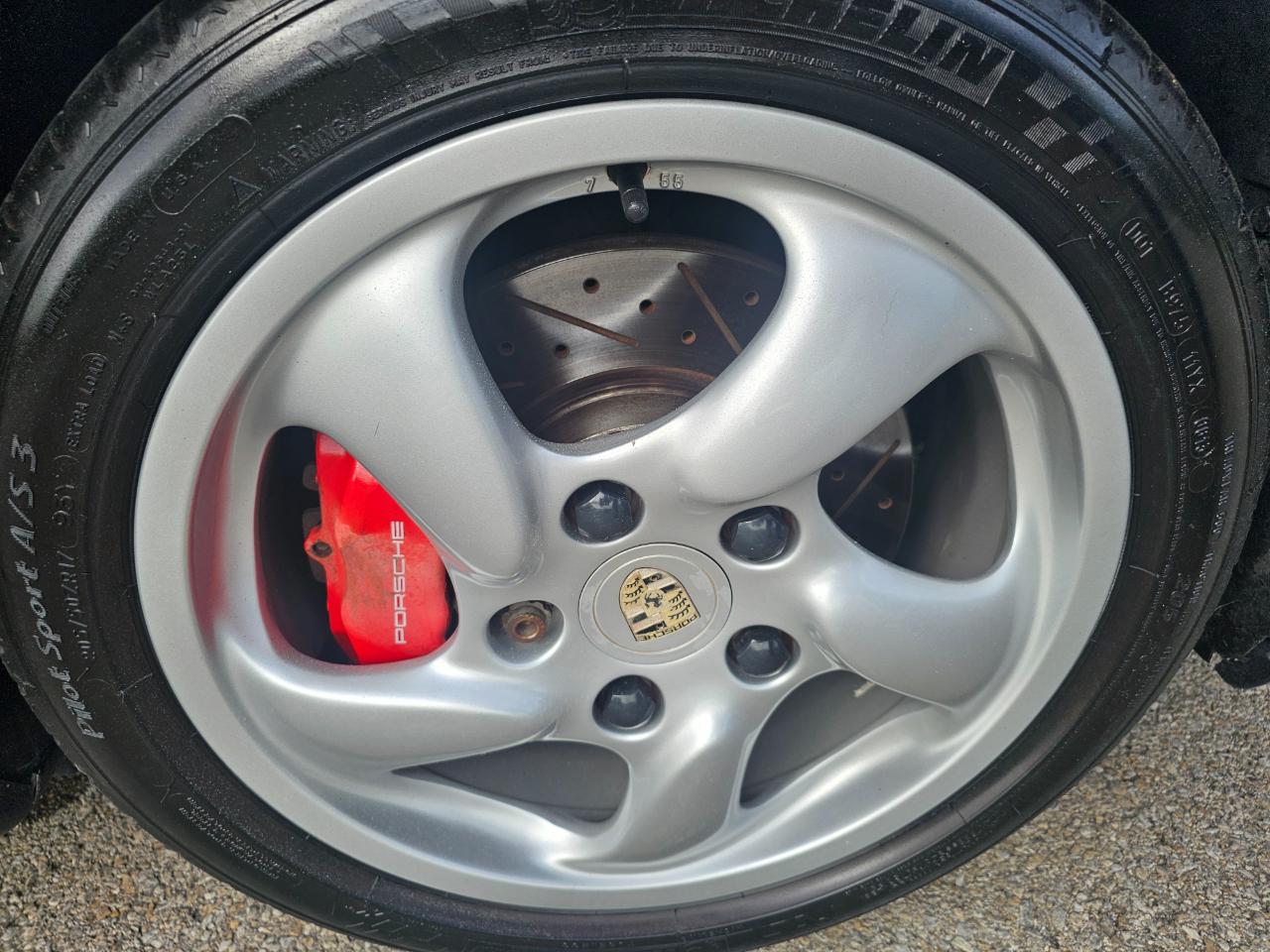 Porsche Boxster 2dr Roadster S Tiptronic 2001