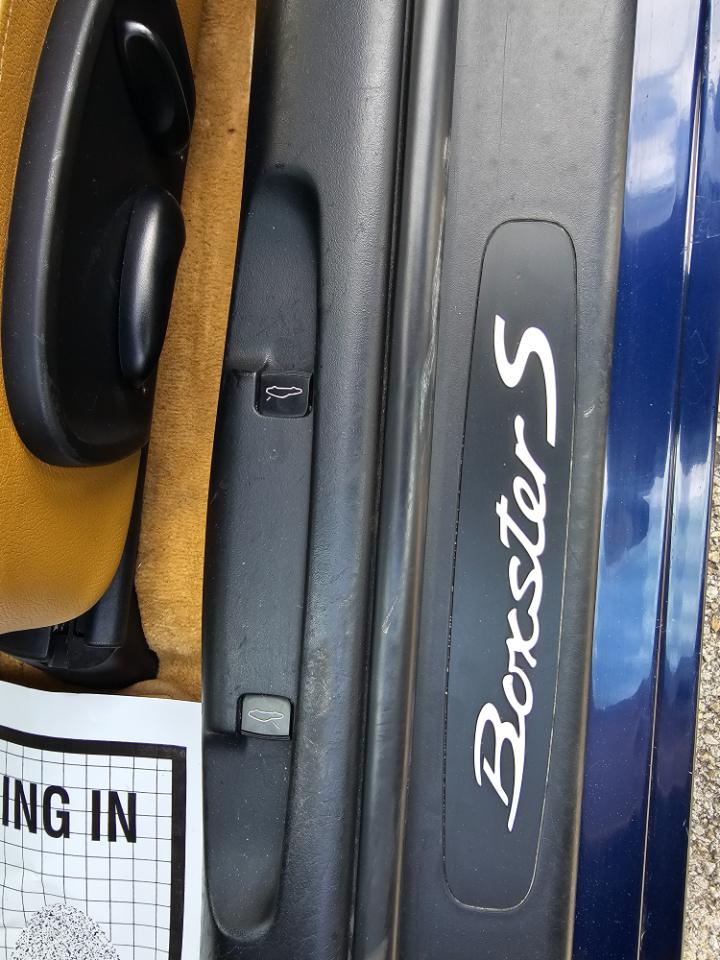 Porsche Boxster 2dr Roadster S Tiptronic 2001