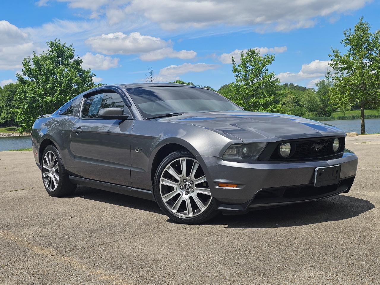 Ford Mustang 2dr Cpe GT 2010