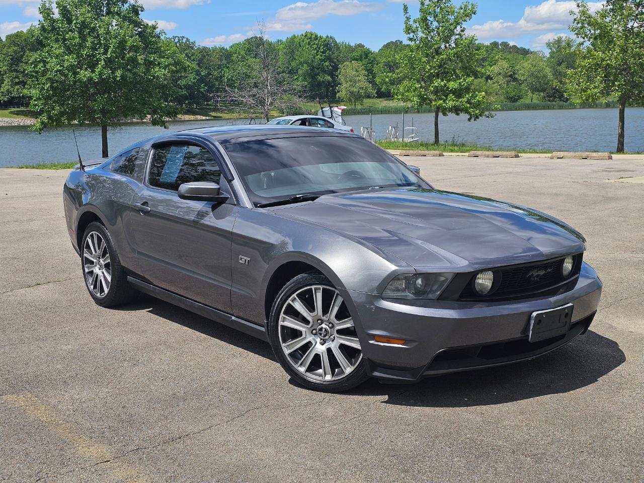 Ford Mustang 2dr Cpe GT 2010