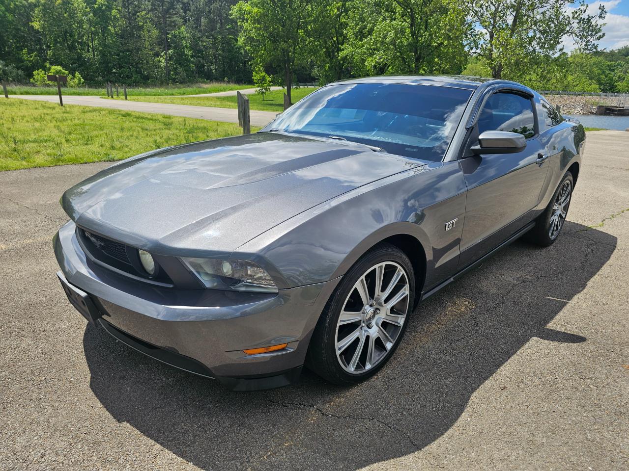 Ford Mustang 2dr Cpe GT 2010