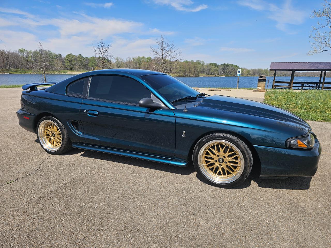 Ford Mustang 2dr Coupe GTS 1995