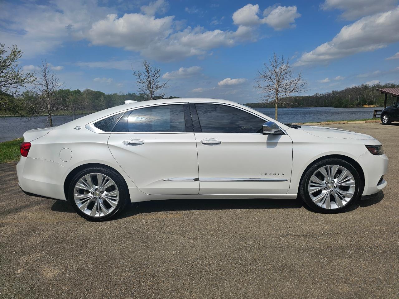 Chevrolet Impala 4dr Sdn Premier w/2LZ 2019