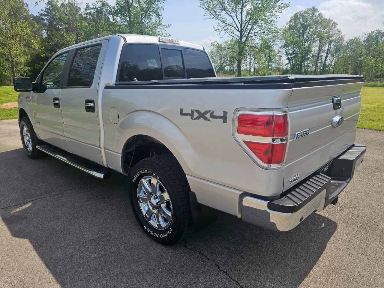 Ford F-150 4WD SuperCrew 145" XLT 2014