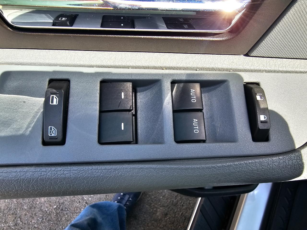 Ford F-150 4WD SuperCrew 145" XLT 2014