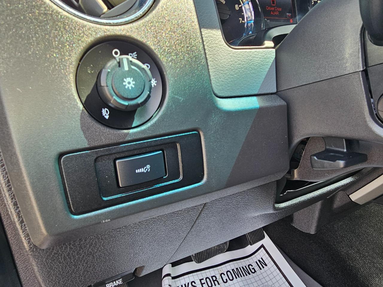 Ford F-150 4WD SuperCrew 145" XLT 2014