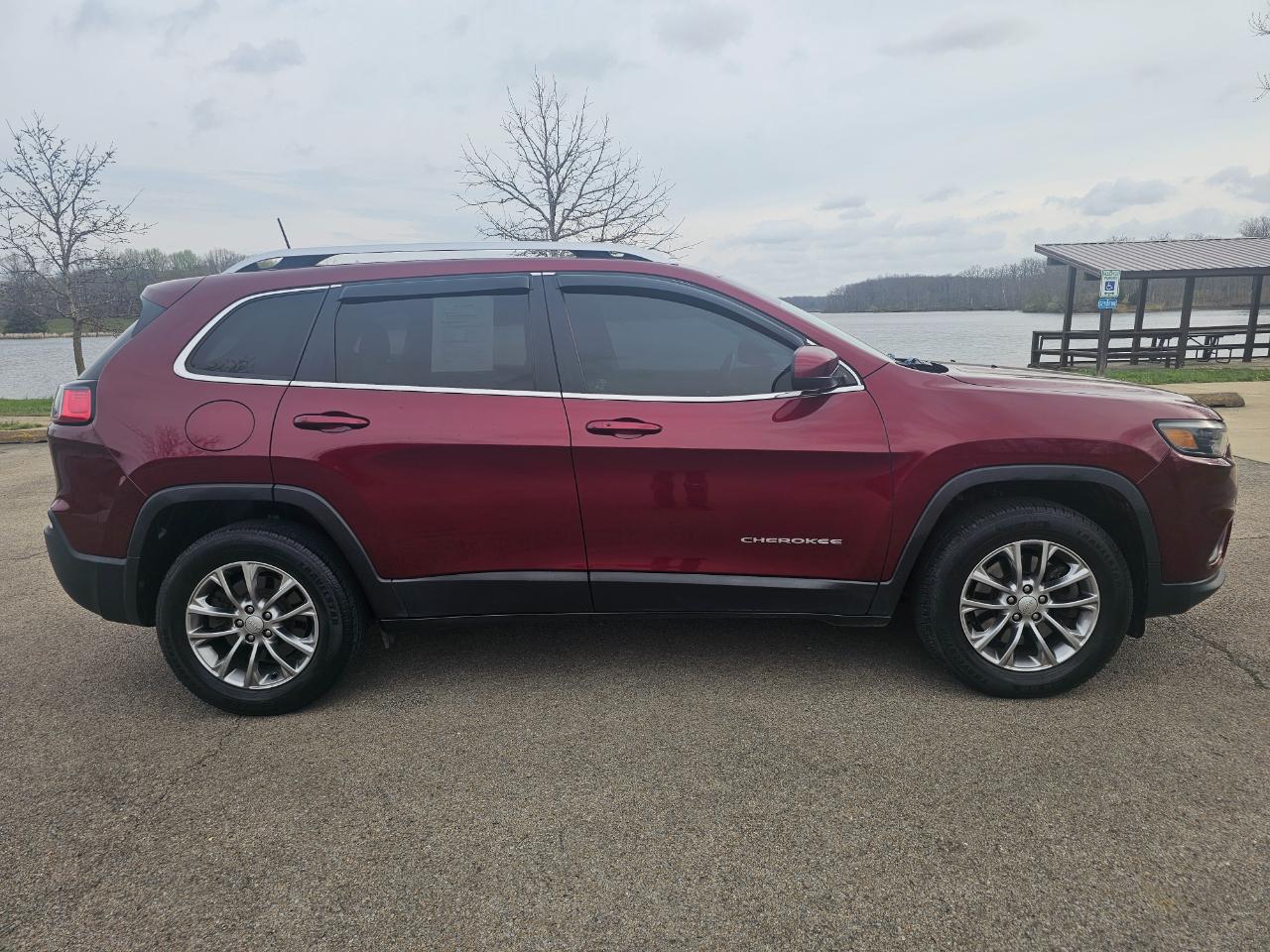 Jeep Cherokee Latitude Plus 4x4 2019