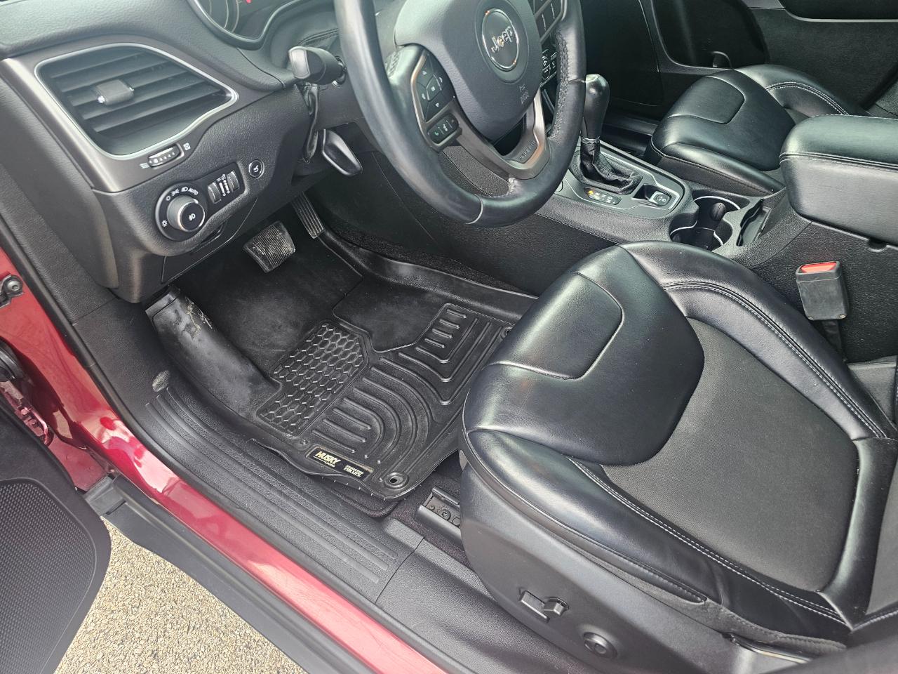 Jeep Cherokee Latitude Plus 4x4 2019