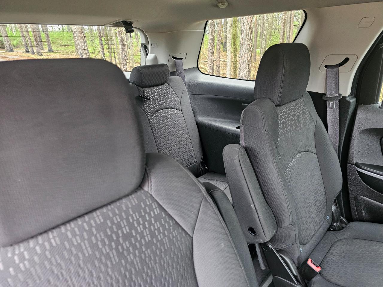 GMC Acadia AWD 4dr SLE 2012