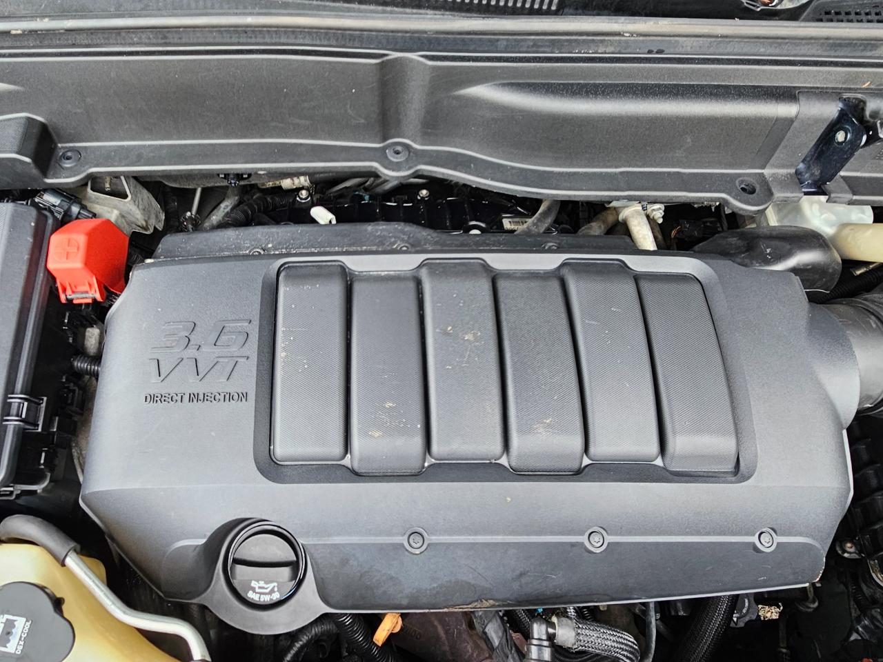 GMC Acadia AWD 4dr SLE 2012