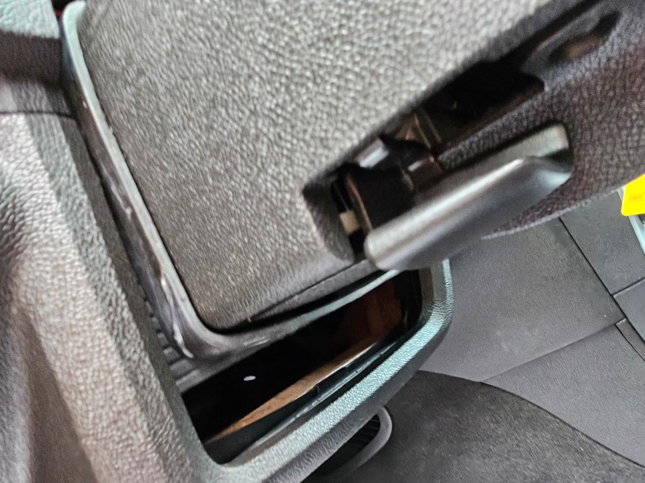 GMC Acadia AWD 4dr SLE 2012