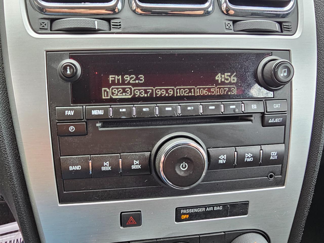 GMC Acadia AWD 4dr SLE 2012